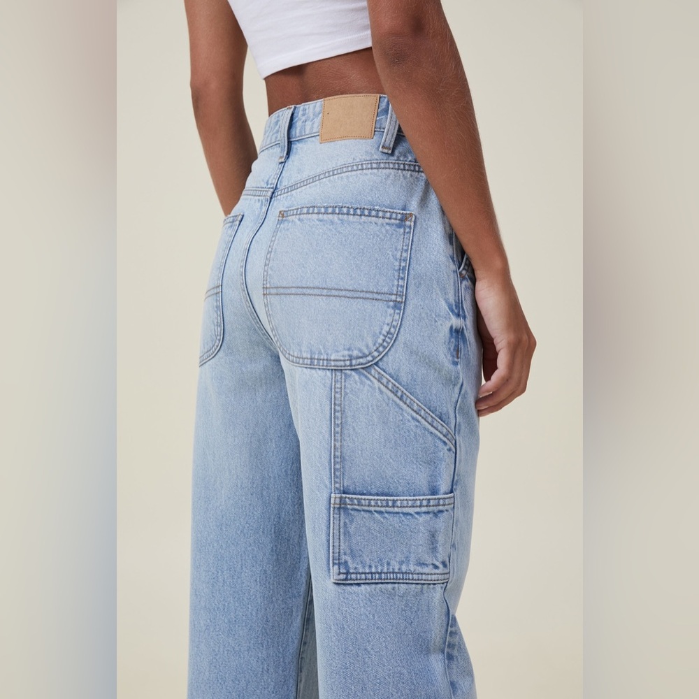 Cotton On Carpenter Jeans, size 6 US - see picture for small mark on leg